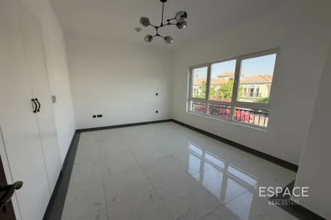 Dubai Land, Dubai, BAE’de satılık sıra ev 3 yatak odası, 246 m&sup2; No 737903 - fotoğraf 14