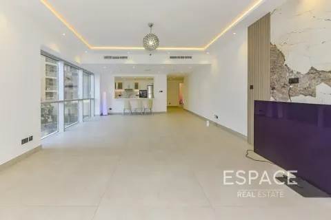 Apartamento para arrendamento em Dubai Marina, Dubai, EAU 3 quartos, 297 m2 № 738519 - foto 2