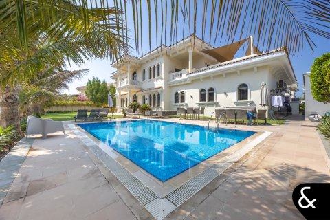 Willa w Palm Jumeirah, Dubai, ZEA 6 sypialnie, 1242 mkw. nr 688894