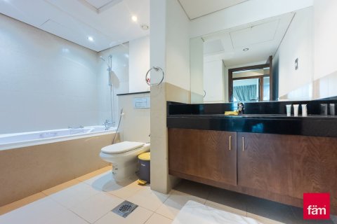 Apartamento para venda em Downtown Dubai (Downtown Burj Dubai), Dubai, EAU 2 quartos, 130 m2 № 536440 - foto 19