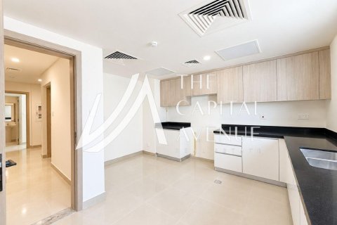 Vilë në Al Shamkha, Abu Dhabi, Emiratet e Bashkuara Arabe 5 dhoma gjumi, 749.91 m2. № 768933 - Foto 3