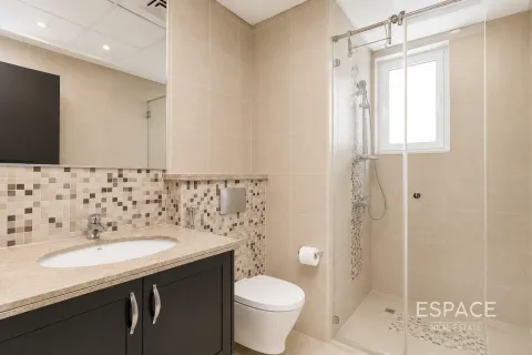 Willa do wynajęcia w Jumeirah Park, Dubai, ZEA 3 sypialnie, 374 mkw., nr 738162 - zdjęcie 11