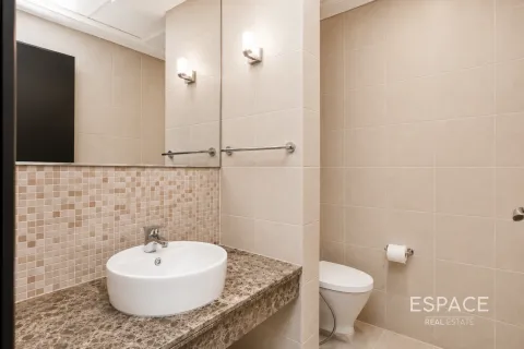 Willa do wynajęcia w Jumeirah Park, Dubai, ZEA 3 sypialnie, 374 mkw., nr 738162 - zdjęcie 7