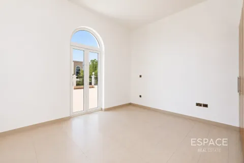 Willa do wynajęcia w Jumeirah Park, Dubai, ZEA 4 sypialnie, 455 mkw., nr 738166 - zdjęcie 11