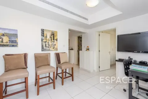 Таунхаус The Lakes, Дубай, БАӘ-да 3 жатын бөлмелер, 235 м² № 738165 - фото 10