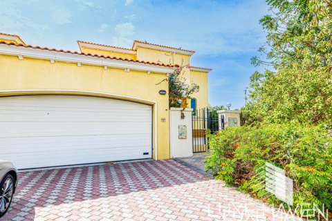 Villa in Jumeirah Park, Dubai, VAE 3 slaapkamers, 327.67 vr.m. nr 413586
