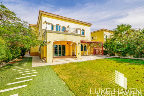 Vila u gradu Jumeirah Park, Dubai, UAE 3 spavaće sobe, 327.67 m2 Br. 413586 - Slika 29