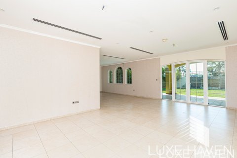 Vila u gradu Jumeirah Park, Dubai, UAE 3 spavaće sobe, 327.67 m2 Br. 413586 - Slika 4