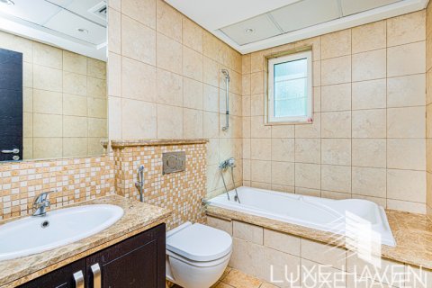 Vila u gradu Jumeirah Park, Dubai, UAE 3 spavaće sobe, 327.67 m2 Br. 413586 - Slika 15