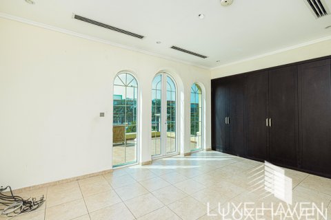 Vila u gradu Jumeirah Park, Dubai, UAE 3 spavaće sobe, 327.67 m2 Br. 413586 - Slika 14