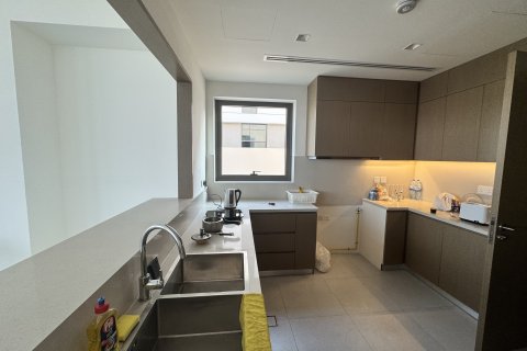Villa te huur in Al Furjan, Dubai, VAE 4 slaapkamers, 480 vr.m., nr 750847 - foto 6