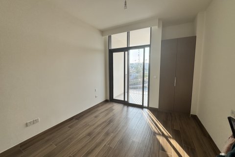 Villa te huur in Al Furjan, Dubai, VAE 4 slaapkamers, 480 vr.m., nr 750847 - foto 16