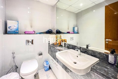 Appartement te huur in Business Bay, Dubai, VAE 2 slaapkamers, 127 vr.m., nr 627126 - foto 17