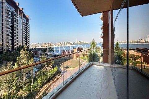 Korter asukohaga Palm Jumeirah, Dubai, AÜE: 1 magamistoaga, 122 m² Nr 628187