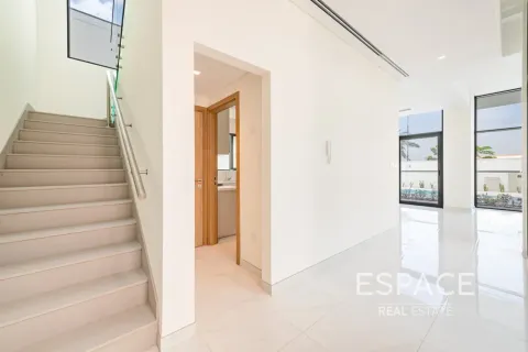 Willa do wynajęcia w Al Furjan, Dubai, ZEA 4 sypialnie, 331 mkw., nr 738139 - zdjęcie 2