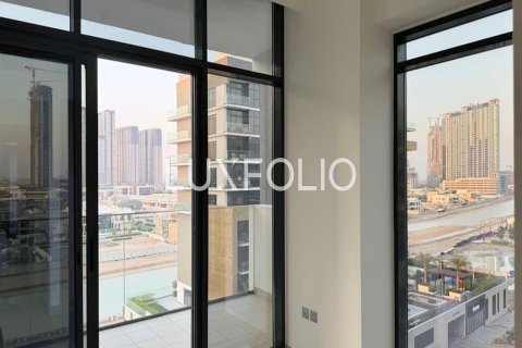 Apartmen di Meydan, Dubai, UAE 2 bilik tidur, 84 meter persegi № 628363 - foto 8