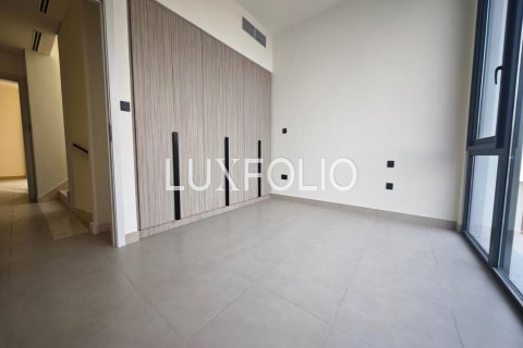 Dubai Hills Estate, UAE의 임대용 빌라 침실 3개, 387제곱미터 번호 628359 - 사진 11