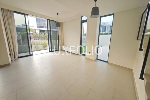 Villa itt: Dubai Hills Estate, EAE, 3 hálószoba, 387 m², azonosító: 628359