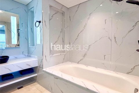 Apartamento en venta en Business Bay, Dubai, EAU 1 dormitorio, 91 m2 № 626096 - foto 11