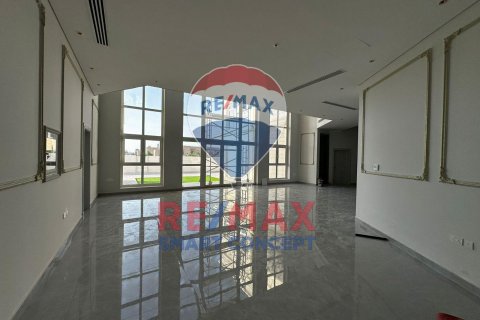 Villa i Khalifa City, Abu Dhabi, UAE 6 sovrum, 940 kvm Nr. 477371