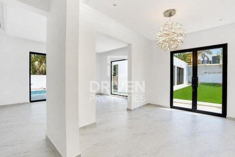 Villa para arrendamento em Al Barari, Dubai, EAU 6 quartos, 1902.84 m2 № 762603 - foto 2