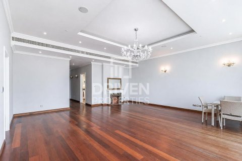Appartement te huur in Palm Jumeirah, Dubai, VAE 3 slaapkamers, 211.82 vr.m., nr 762606 - foto 1