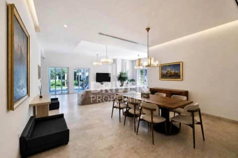 Vila u The Villa, Dubai, UAE 4 spavaćih soba, 1357.5 m2 Br. 762605 - fotografija 5