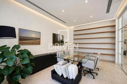 Vila u The Villa, Dubai, UAE 4 spavaćih soba, 1357.5 m2 Br. 762605 - fotografija 15