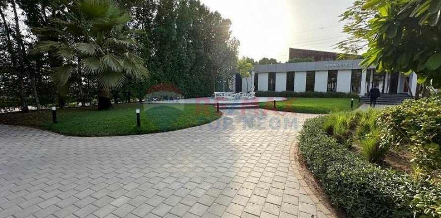 Terrain à Tilal City, Sharjah, EAU: 435 m2 № 532756