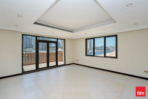 Vila u Jebel Ali, Dubai, UAE 5 spavaćih soba, 664.5 m2 Br. 716064 - fotografija 4