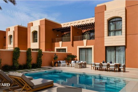 Villa til salgs i Between Two Bridges, Abu Dhabi, Emiratene 5 soverom, 480 kvm Nr. 716697 - Foto 2