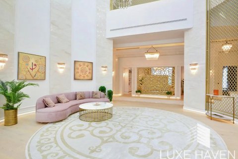 Villa zur Miete in Emirates Hills, Dubai, VAE 8 Schlafzimmer, 2683.69 m2 Nr. 338576 - Foto 6