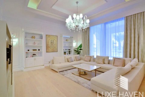 Villa zur Miete in Emirates Hills, Dubai, VAE 8 Schlafzimmer, 2683.69 m2 Nr. 338576 - Foto 11
