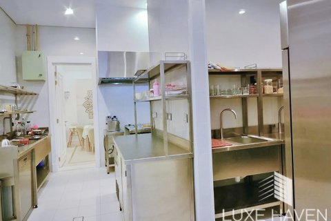Villa zur Miete in Emirates Hills, Dubai, VAE 8 Schlafzimmer, 2683.69 m2 Nr. 338576 - Foto 15