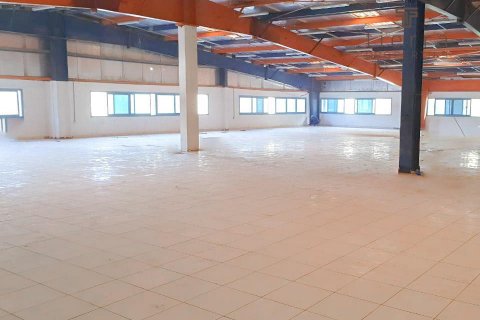 Magacin u Dubai, UAE 5945.7 m2 Br. 571266 - fotografija 2