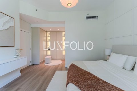 Apartment in Palm Jumeirah, Dubai, UAE 2 bedrooms, 147 sq.m. № 627321 - photo 20
