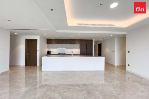 Apartment til leje i Dubai Harbour, Dubai, UAE 4 soveværelser, 234.9 kvm № 719809 - foto 2