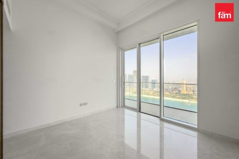 Apartment til leje i Dubai Harbour, Dubai, UAE 4 soveværelser, 234.9 kvm № 719809 - foto 7