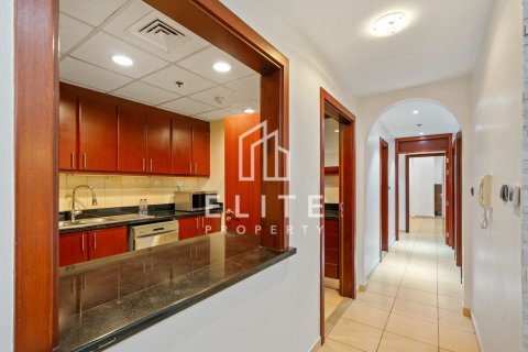 Huoneisto Jumeirah Beach Residence, Dubai, Arabiemiraatit 3 makuuhuonetta, 173 m2 № 762894 - kuva 25