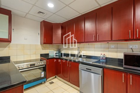 Huoneisto Jumeirah Beach Residence, Dubai, Arabiemiraatit 3 makuuhuonetta, 173 m2 № 762894 - kuva 24