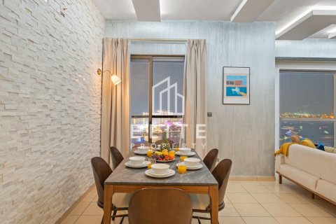 Huoneisto Jumeirah Beach Residence, Dubai, Arabiemiraatit 3 makuuhuonetta, 173 m2 № 762894 - kuva 18