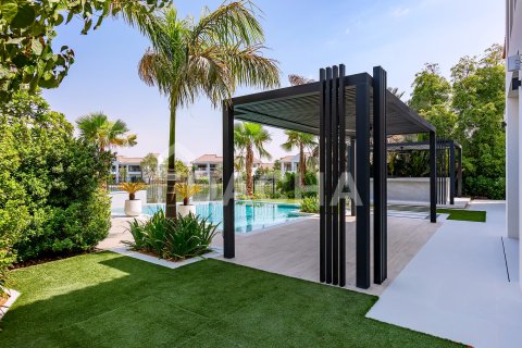 Vila v Jumeirah Islands, Dubai, SAE 6 ložnice, 937 m² Č.: 763122 - fotografie 25