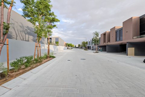 Řadový dům v Tilal City, Sharjah, SAE 4 ložnice, 247.21 m² Č.: 748397 - fotografie 17