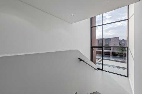 Řadový dům v Tilal City, Sharjah, SAE 4 ložnice, 247.21 m² Č.: 748397 - fotografie 6