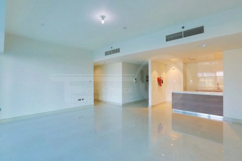 Apartment in Al Raha Beach, Abu Dhabi, UAE 2 bedrooms, 127.6 sq.m. № 410372 - photo 5