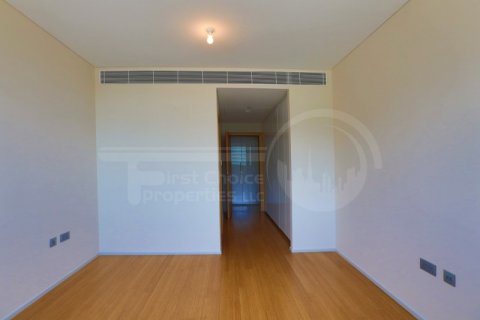 Apartment in Al Raha Beach, Abu Dhabi, UAE 4 bedrooms, 235.7 sq.m. № 410371 - photo 8