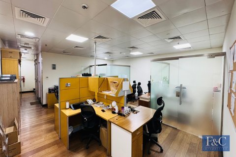 Warenhuis te huur in Al Quoz, Dubai, VAE 818 vr.m., nr 704703 - foto 2