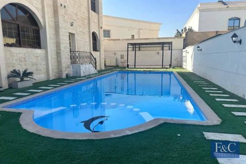 Villa te huur in Al Barsha, Dubai, VAE 6 slaapkamers, 1394 vr.m., nr 704701 - foto 5