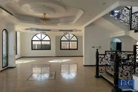 Villa te huur in Al Barsha, Dubai, VAE 6 slaapkamers, 1394 vr.m., nr 704701 - foto 6