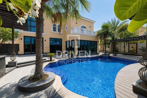 Jumeirah Park, Dubai, UAE의 판매용 빌라 침실 5개, 932.28제곱미터 번호 767352 - 사진 2